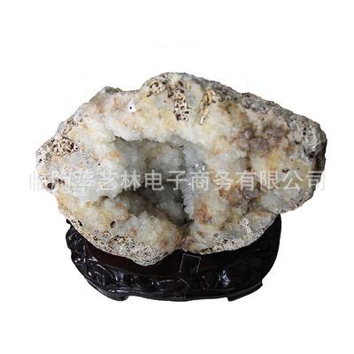 工厂供应玛瑙晶洞 电镀穿天然玛瑙,景观摆件与配件采购指南